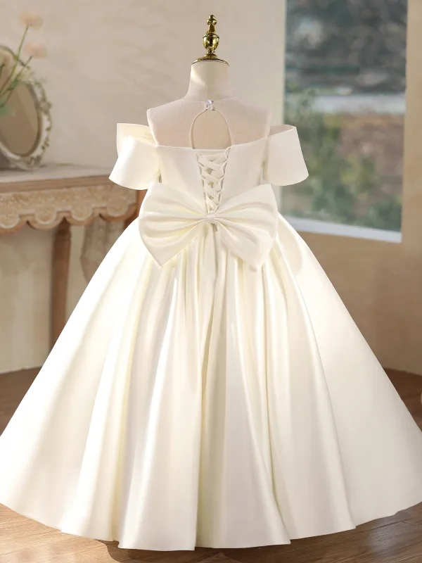 Elegante Ivory / Creme Satin Schleife Hochzeit Blumenmädchenkleider 2026 Ballkleid Rundhalsausschnitt Kurze Ärmel Rückenfreies Lange