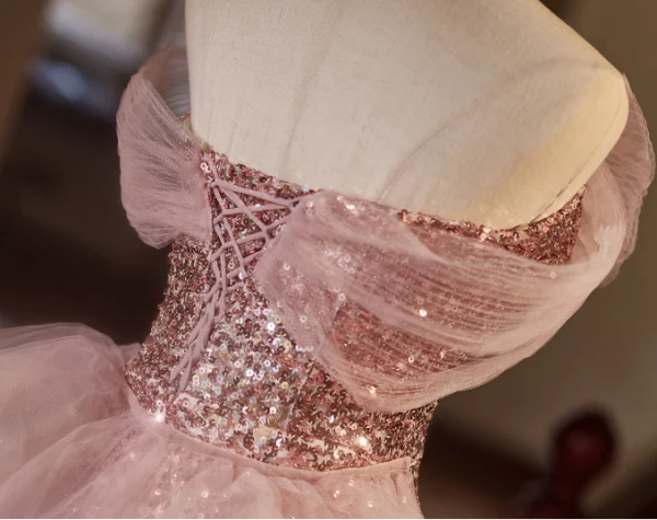 Glitzernden Rosa Pailletten Ballkleider 2024 Meerjungfrau Off Shoulder Kurze Ärmel Rückenfreies Sweep / Pinsel Zug Ball Festliche Kleider