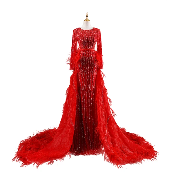 Luxe Rouge Fait main Perlage Paillettes Plumes Robe De Soirée 2023 Trompette / Sirène Encolure Dégagée Manches Longues Ceinture Tribunal Train Soirée Robe De Ceremonie