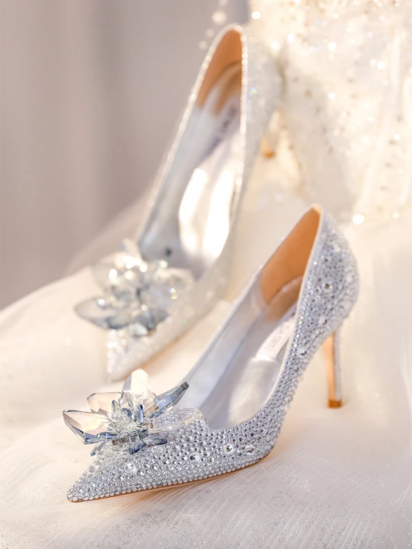 Charming Gold Crystal Wedding Shoes Wedding 2023 Rhinestone Leather 8 cm Stiletto Heels Pointed Toe Pumps High Heels