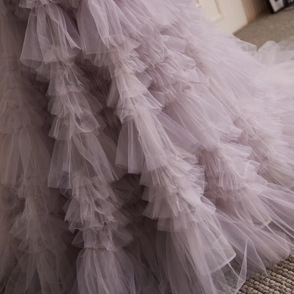 Charmant Lavendel Fallende Rüsche Abendkleider 2023 Ballkleid Bandeau Ärmellos Rückenfreies Sweep / Pinsel Zug Abend Festliche Kleider