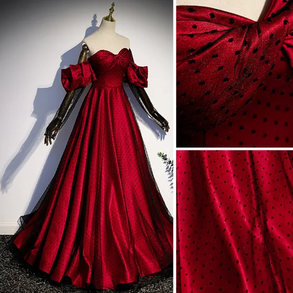 Chic / Beautiful Burgundy Spotted Satin Prom Dresses 2022 A-Line / Princess Strapless Sleeveless Backless Floor-Length / Long Formal Dresses