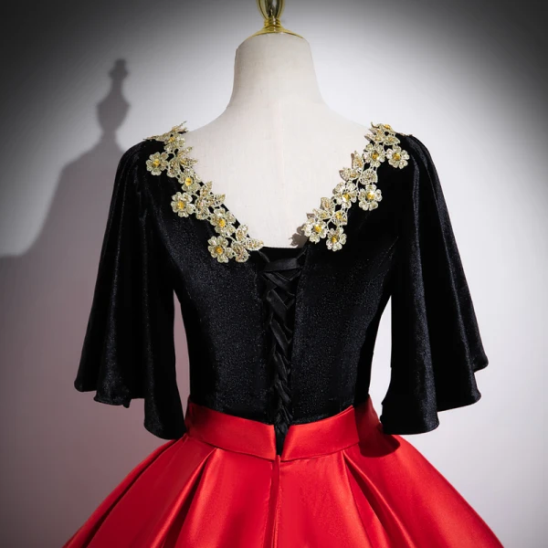 Ethnic Red Beading Lace Flower Satin Prom Dresses 2023 Ball Gown Scoop Neck Short Sleeve Backless Floor-Length / Long Formal Dresses