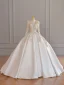 Vintage / Retro Ivory Beading Sequins Wedding Dresses 2023 Ball Gown Satin V-Neck Long Sleeve Court Train Wedding