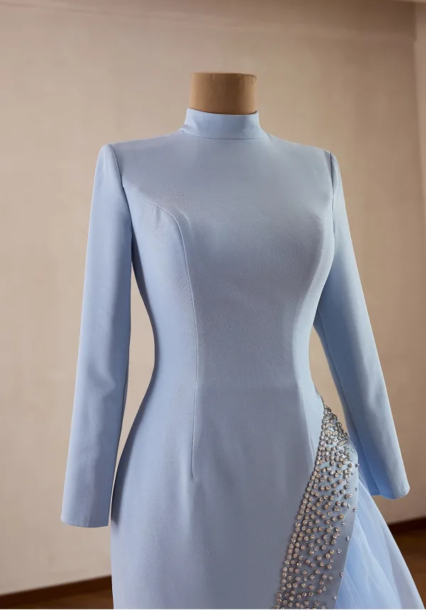 Musulmane Bleu Ciel Faux Diamant Robe De Bal 2026 Trompette / Sirène Col Haut Manches Longues Train De Balayage Robe De Ceremonie