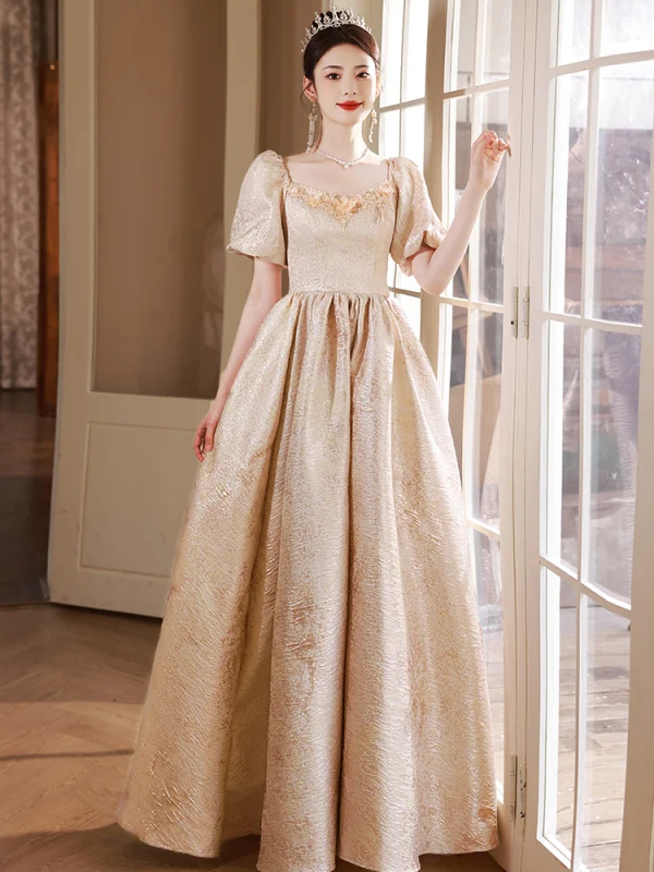 Chic / Beautiful Champagne Pearl Appliques Glitter Prom Dresses 2024 A-Line / Princess Square Neckline Puffy Short Sleeve Backless Floor-Length / Long Prom Formal Dresses