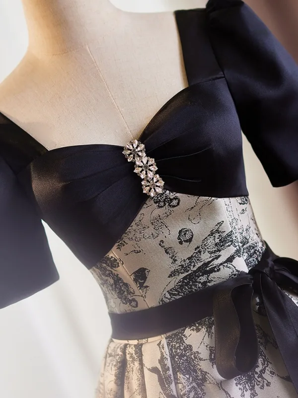 Élégant Noire Faux Diamant Impression Robe De Bal 2025 Robe Boule Encolure Carrée Manches Courtes Dos Nu Noeud Ceinture Longue Promo Robe De Ceremonie
