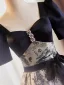 Élégant Noire Faux Diamant Impression Robe De Bal 2025 Robe Boule Encolure Carrée Manches Courtes Dos Nu Noeud Ceinture Longue Promo Robe De Ceremonie
