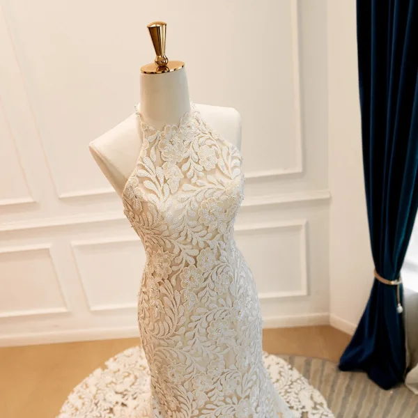 Luxury / Gorgeous Fashion Champagne Handmade Pearl Sequins Lace Flower Wedding Dresses 2026 Trumpet / Mermaid Halter Sleeveless Sweep Train