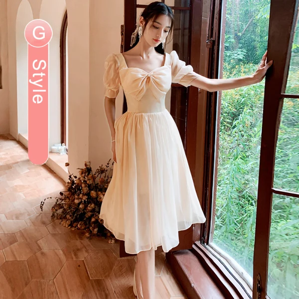 Modest / Simple Grey Bridesmaid Dresses 2022 A-Line / Princess Short Sleeve Backless Floor-Length / Long Bridesmaid Wedding Party Dresses