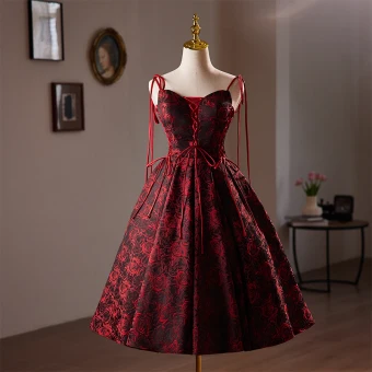 Vintage Retro Burgundy Printing Short Homecoming Graduation Dresses 2024 A Line Princess Spaghetti Straps Sleeveless Backless Formal Dresses