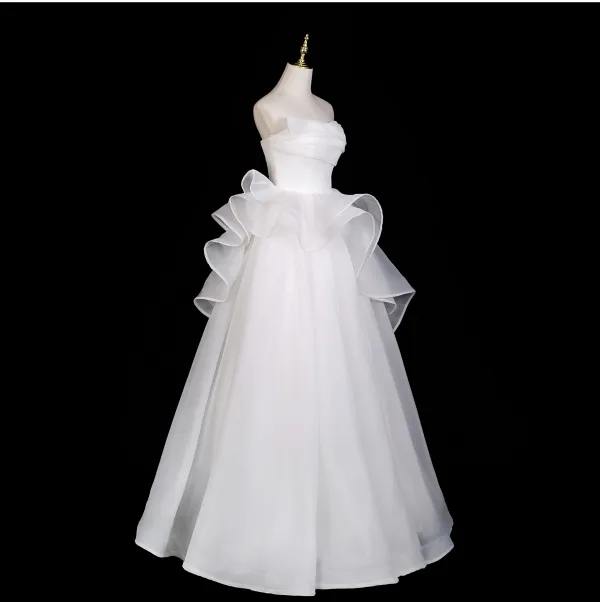 Simple Blanche Robe De Bal 2025 Robe Boule Bustier Sans Manches Dos Nu Longue Promo Robe De Ceremonie