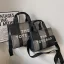 Vintage / Originale Vêtement de rue Noire Sac à main 2024