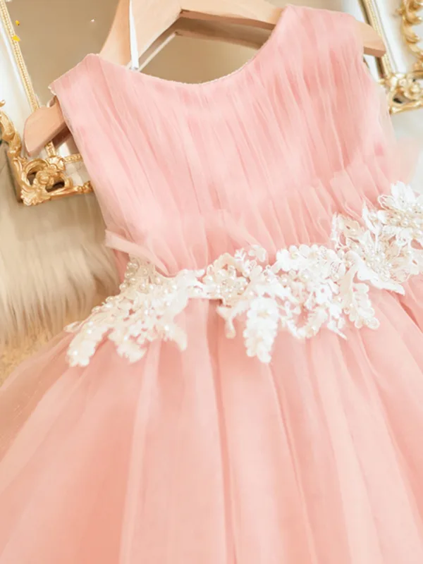 Elegant Blushing Pink Pearl Lace Flower Short Birthday Flower Girl Dresses 2024 Ball Gown Scoop Neck Sleeveless Backless Bow Tulle