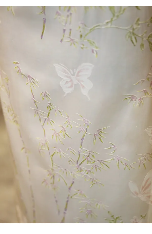 Chinesischer Stil Weiß Stickerei Gespaltete Front Seide Cheongsam 2026 Meerjungfrau Stehkragen Ärmel Wadenlang