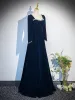 Vintage / Retro Black Winter Pearl Velvet Prom Dresses 2024 A-Line / Princess Square Neckline Long Sleeve Backless Floor-Length / Long