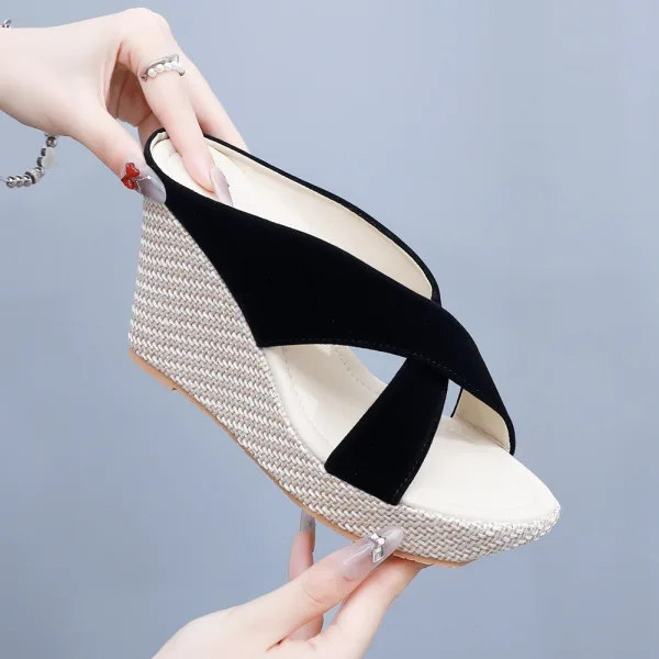 Fashion Black Beach Street Wear Pierced Womens Sandals 2024 9 cm Wedges Open / Peep Toe Sandals High Heels