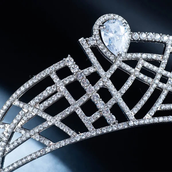 Sjarmerende Sølv Rhinestone Legering Bryllup Har Tilbehor 2023