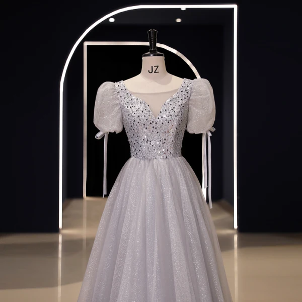 Scintillantes Argenté Gris Glitter Paillettes Robe De Bal 2023 Princesse Encolure Dégagée Manches Courtes Dos Nu Longue Promo Robe De Ceremonie