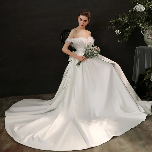 Fabulous Ivory Bow Flower Wedding Dresses 2021 Satin Sleeveless Off-The-Shoulder Outdoor / Garden Zipper Up Court Train A Line/ Princess Wedding Dresses