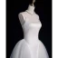 Audrey Hepburn-Stil Weiß Satin Brautkleider / Hochzeitskleider 2023 A Linie Spaghettiträger Ärmellos Rückenfreies Sweep / Pinsel Zug Hochzeit