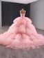 High-end Herlig Rødmende Rosa Gripende Ruffles Perle Appliques Brudekjoler 2024 Ballkjole Kjæreste Uten Ermer Ryggløse Domstol Tog Ball