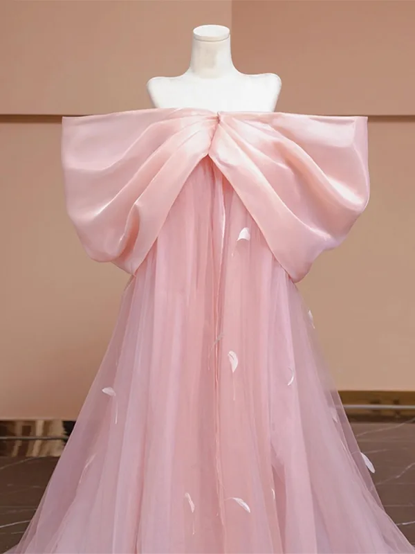 Lovely Candy Pink Bow Prom Dresses 2024 A-Line / Princess Off-The-Shoulder Short Sleeve Backless Sweep Train Prom Formal Dresses