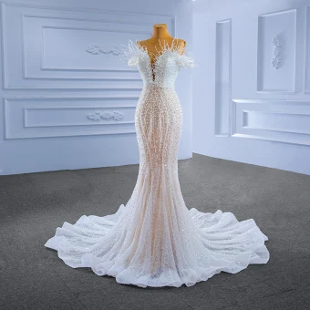Luxury Gorgeous Ivory Pearl Tassel Sequins Wedding Dresses 2022 Trumpet Mermaid Scoop Neck Sleeveless Sweep Train Wedding