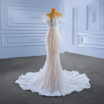 Luxe Ivoire Perle Gland Paillettes Robe De Mariée 2022 Trompette Sirène Encolure Dégagée Sans Manches Train De Balayage Mariage