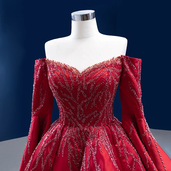 High End Burgunderrot Handgefertigt Perlenstickerei Pailletten Ballkleider 2022 Satin Ballkleid Off Shoulder Lange Ärmel Rückenfreies Sweep / Pinsel Zug Ball Festliche Kleider