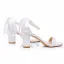Élégant Blanche Perle Bride Cheville Peep Toes / Bout Ouvert Chaussure De Mariée 2024 7 cm Talons Épais Mariage Sandales Talons Hauts