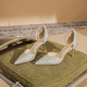 Charmig Silver Pärla Ankelband Glittriga Glitter Afton Sandaler Dam 2023 8 Cm Stilettklackar Spetsiga Sandaler Högklackade