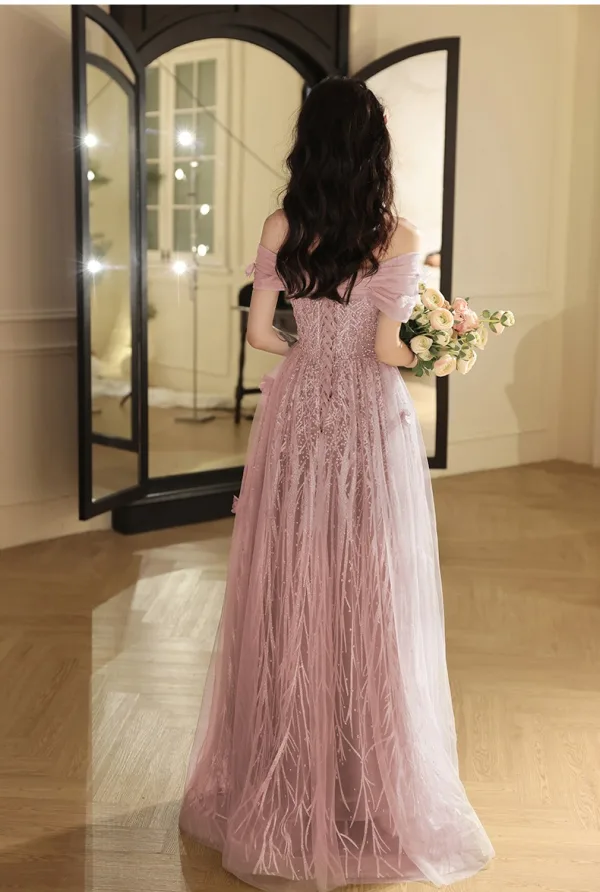 Chic / Beautiful Blushing Pink Beading Pearl Appliques Prom Dresses 2024 A-Line / Princess Off-The-Shoulder Short Sleeve Backless Floor-Length / Long Prom Formal Dresses