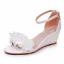 Schöne Weiß Applikationen Brautschuhe 2024 Knöchelriemen 6 cm Keilabsatz Peeptoes Hochzeit Sandaletten Hochhackige
