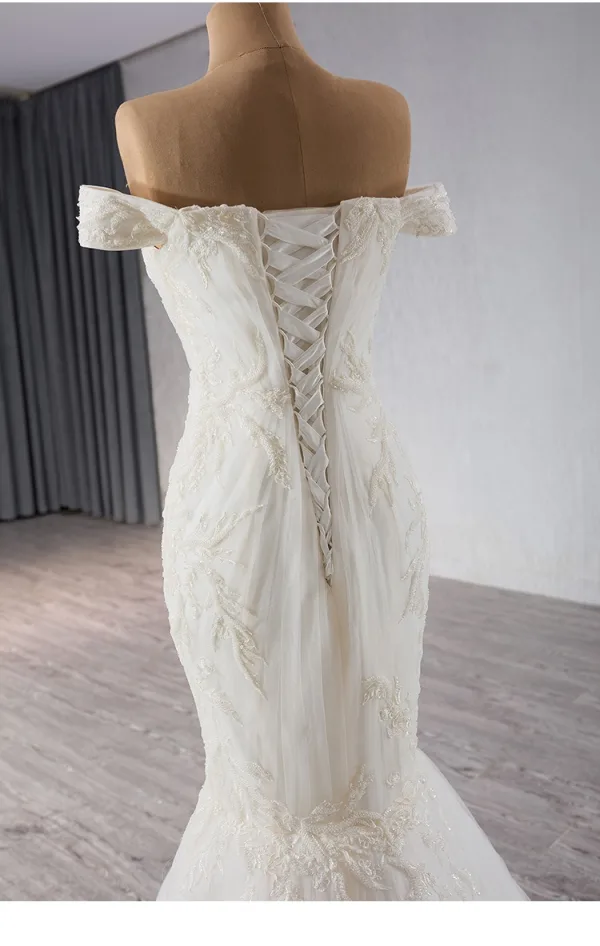 High End Weiß Perlenstickerei Pailletten Brautkleider / Hochzeitskleider 2024 Meerjungfrau Off Shoulder Ärmellos Rückenfreies Sweep / Pinsel Zug Hochzeit