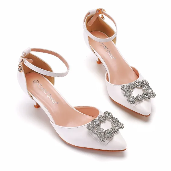 Chic / Belle Blanche Faux Diamant Chaussure De Mariée 2023 Bride Cheville 5 cm Talons Aiguilles À Bout Pointu Mariage Sandales Talons Hauts