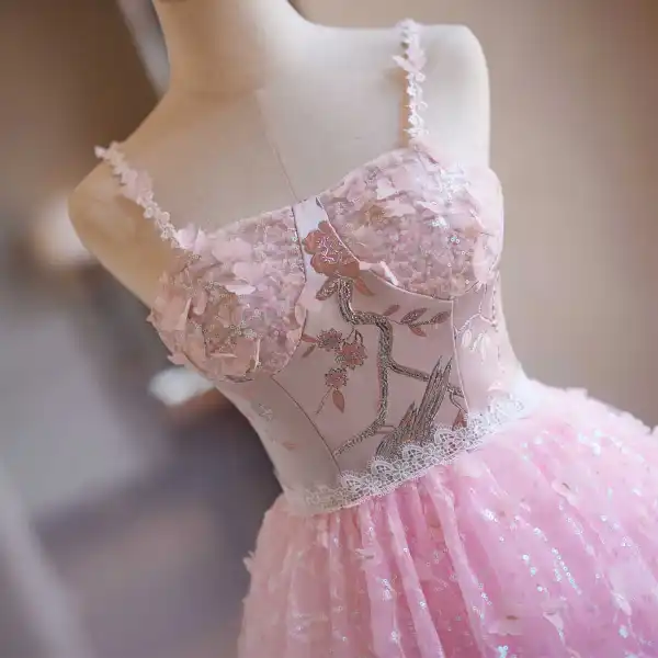 Lovely Candy Pink Beading Appliques Lace Flower Sequins Homecoming Short Graduation Dresses 2024 Ball Gown Spaghetti Straps Backless Sleeveless