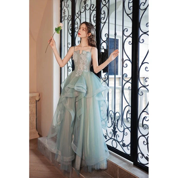 Chic / Beautiful Sage Green Cascading Ruffles Prom Dresses 2022 A-Line / Princess Organza Spaghetti Straps Lace Flower Sleeveless Backless Floor-Length / Long Prom Formal Dresses