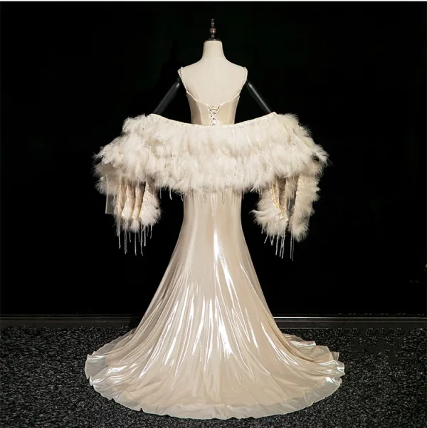 Sexy Champagner Strass Pailletten Abendkleider 2025 Meerjungfrau Spaghettiträger Ärmellos Rückenfreies Sweep / Pinsel Zug Abend Festliche Kleider