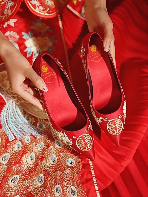 Chinese style Red Embroidered Leather Wedding Shoes 2026 6 cm Stiletto Heels Pointed Toe Wedding High Heels