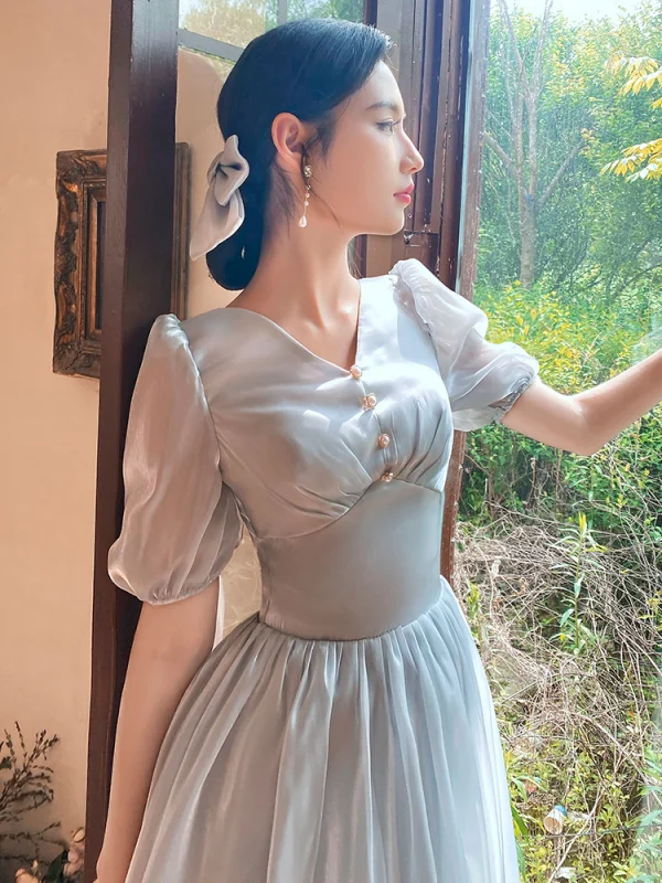 Modest Simple Grey Bridesmaid Dresses 2022 A-Line Princess Short Sleeve Backless Long
