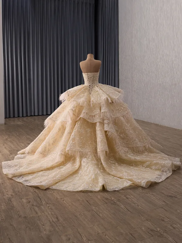 Luxury / Gorgeous Bling Bling Champagne Beading Sequins Lace Flower Cascading Ruffles Wedding Dresses 2026 Ball Gown Strapless Sleeveless Backless Chapel Train