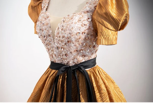 Elegant Yellow Beading Sequins Prom Dresses 2024 Ball Gown Square Neckline Puffy Short Sleeve Bow Sash Backless Floor-Length / Long Prom Formal Dresses