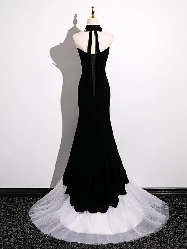 Sexy Black Evening Dresses 2025 Trumpet / Mermaid Strapless Sleeveless Backless Sweep Train Evening Party Formal Dresses