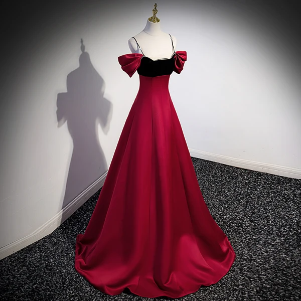 Charming Burgundy Rhinestone Satin Evening Dresses Backless 2023 A-Line / Princess Spaghetti Straps Short Sleeve Floor-Length / Long Evening Party Formal Dresses