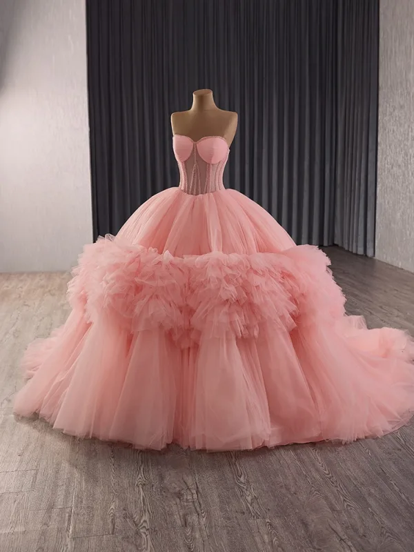 High End Pink Perlenstickerei Fallende Rüsche Brautkleider / Hochzeitskleider 2025 Ballkleid Bandeau Ärmellos Rückenfreies Kapelle-Schleppe Hochzeit