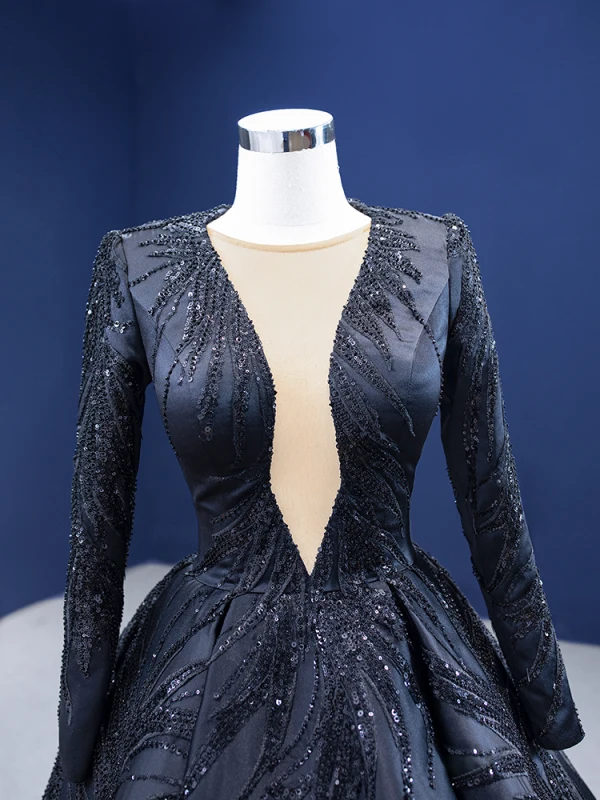 Haut de Gamme Bling Bling Noire Fait main Paillettes Robe De Bal 2024 Robe Boule Encolure Dégagée Manches Longues Train De Balayage Promo Robe De Ceremonie