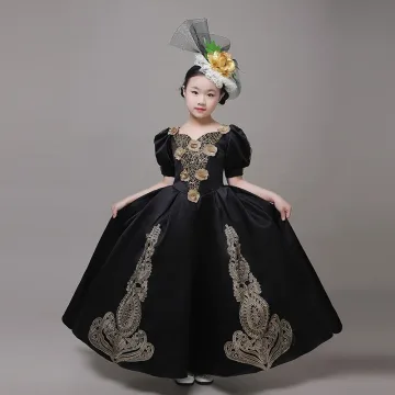 Vintage Middeleeuws Zwarte Bloemenmeisjes Jurken 2024 3d Kant Bloemen V Hals Korte Mouwen Lange A Lijn Cosplay Gala Jurken Voor Bruiloft