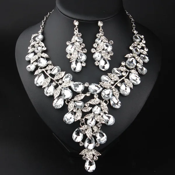 Exaggerated Fuchsia Prom Necklaces 2023 Quinceañera Metal Earrings Necklace Accessories