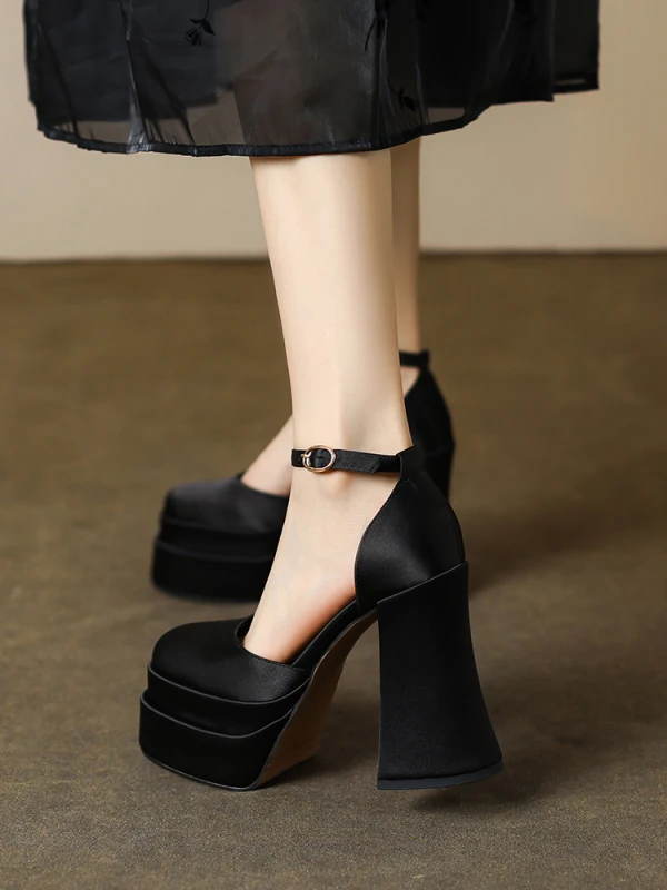 Fashion Beige Leather Prom Womens Sandals 2023 Ankle Strap 12 cm Thick Heels Square Toe Sandals
